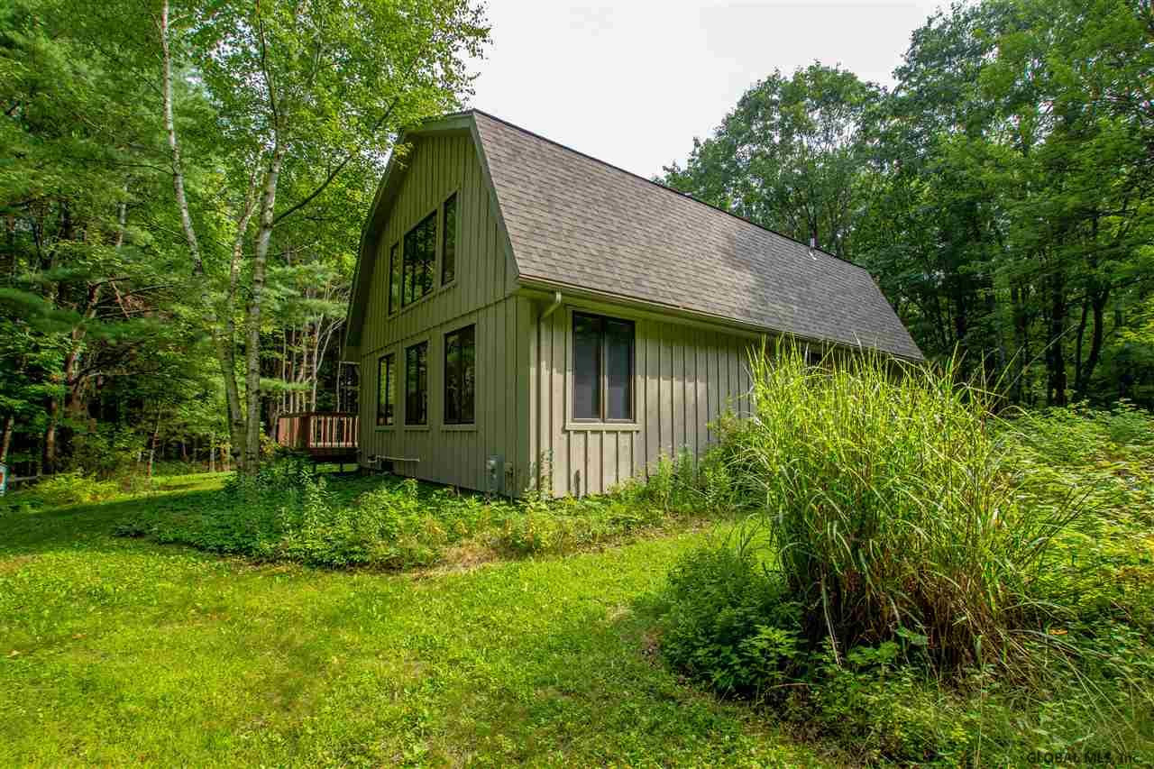 2711 Waters Road Amsterdam, NY 12010 - Photo 12 of 54 Photo 12