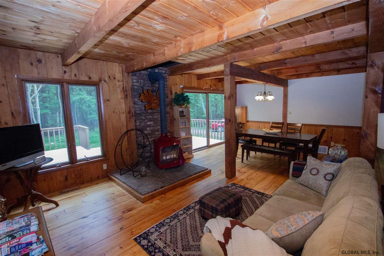 2711 Waters Road Amsterdam, NY 12010 - Photo 18 of 54 Photo 18