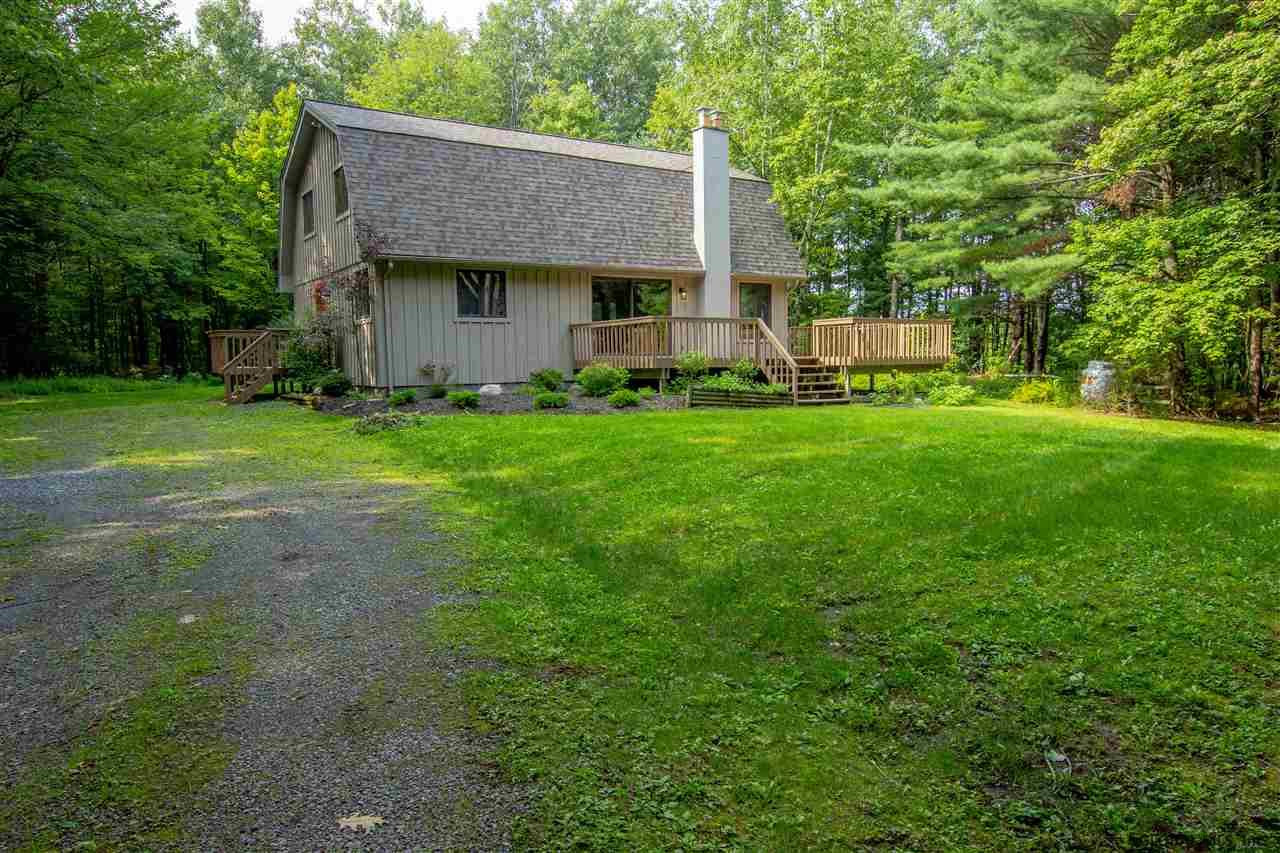 2711 Waters Road Amsterdam, NY 12010 - Photo 5 of 54 Photo 5