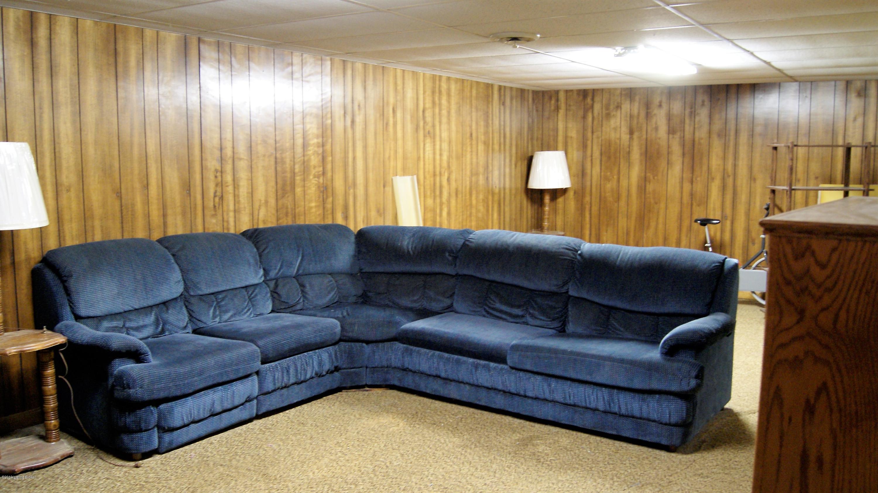 9418 Fairground Road Louisville, KY 40291 - Photo 28 of 35 2019-02-17 03.11.36