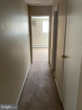 $1,075 | 102 2nd Street, Unit 2, Schwenksville, PA 19473