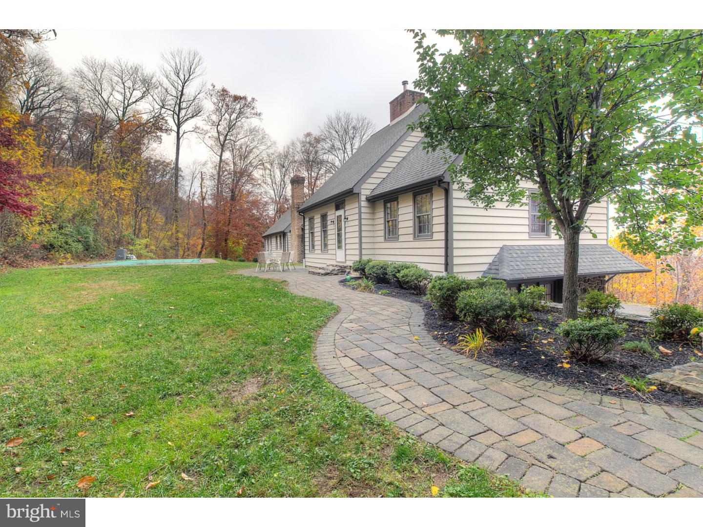 198 Cooks Glen Road Spring City, PA 19475 - Photo 3 of 25