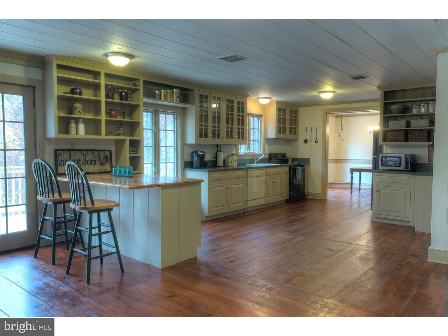 198 Cooks Glen Road Spring City, PA 19475 - Photo 10 of 25 Kitchen