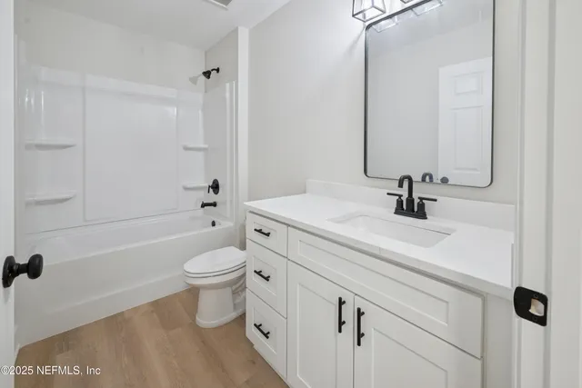 $283,500 | 106 Columbia Avenue, Florahome, FL 32140