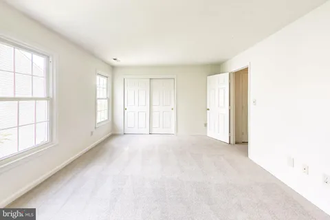 $560,000 | 14738 Grobie Pond Lane, Centreville, VA 20120