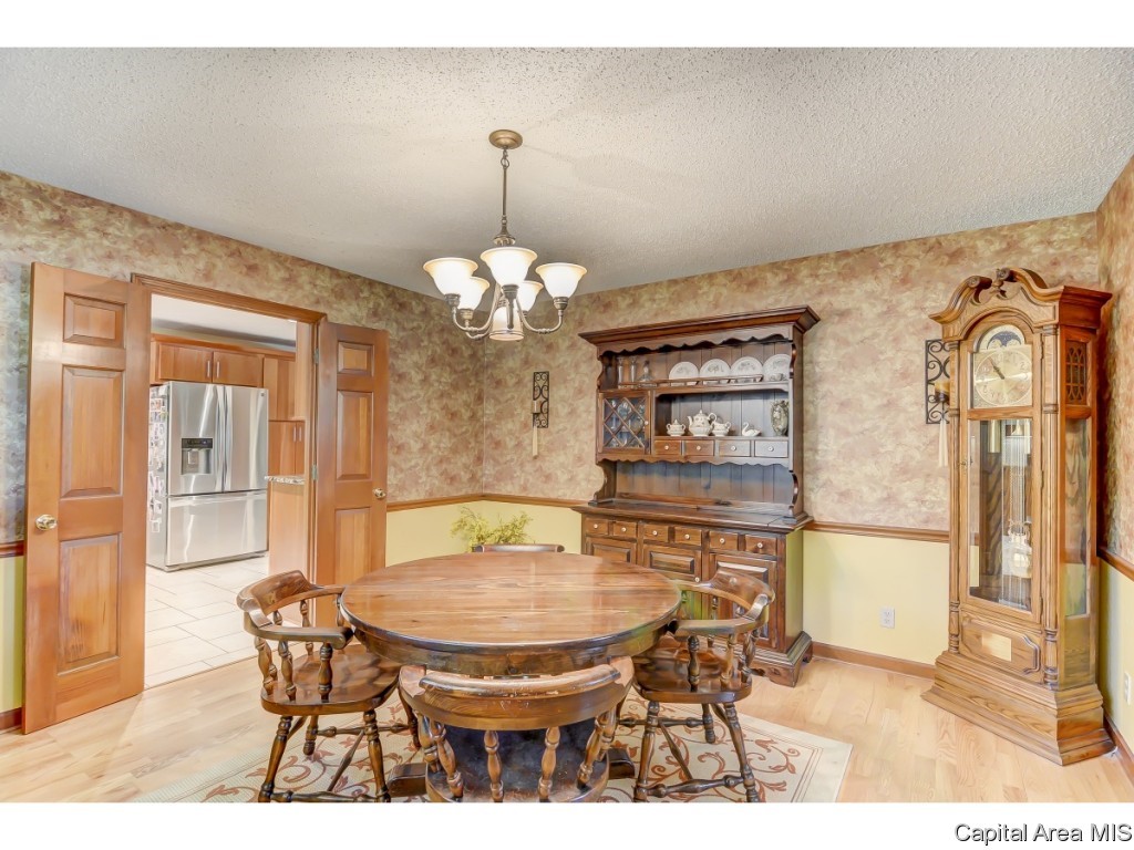 53 Axline Road Chatham, IL 62629 - Photo 14 of 36 Gallery Image 14
