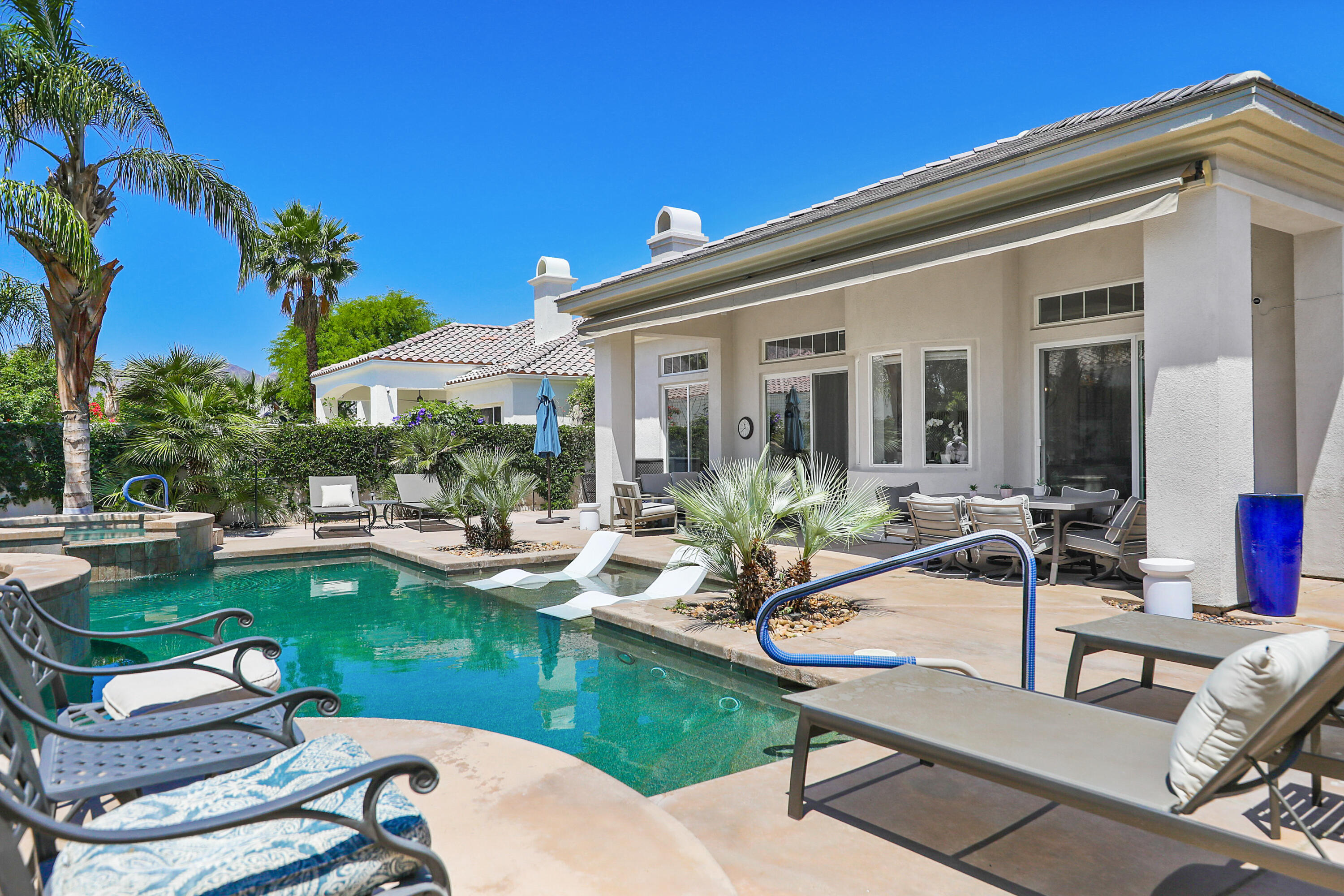 80345 Camarillo Way La Quinta, CA 92253 - Photo 29 of 40 a view of a backyard with sitting area