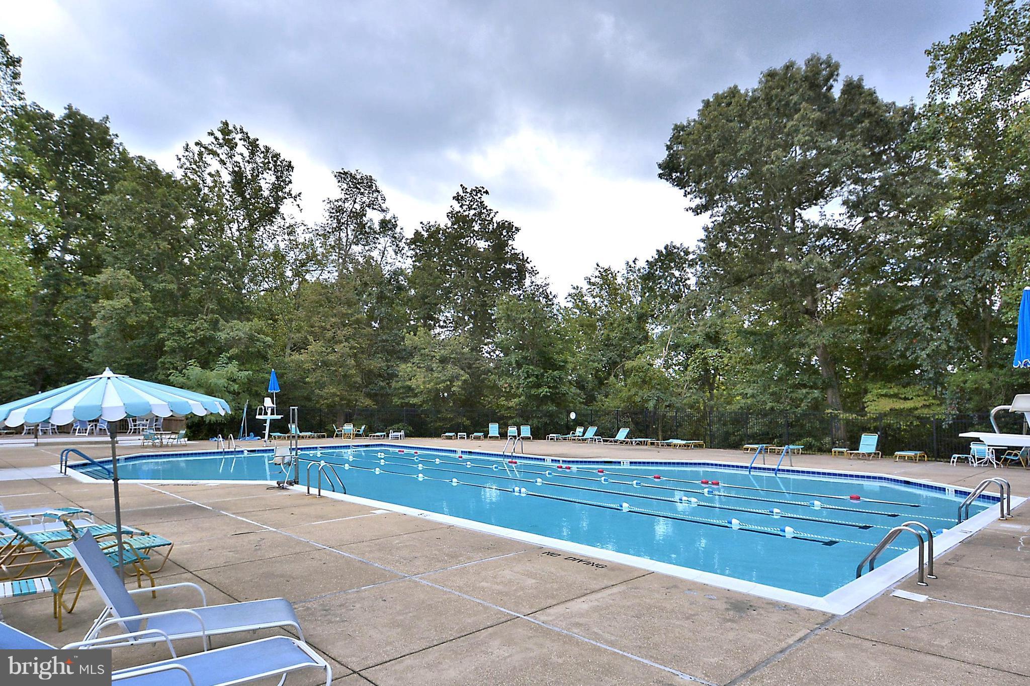 942 Riversedge Circle Annapolis, MD 21401 - Photo 21 of 27 Outdoor pool for the warmer months