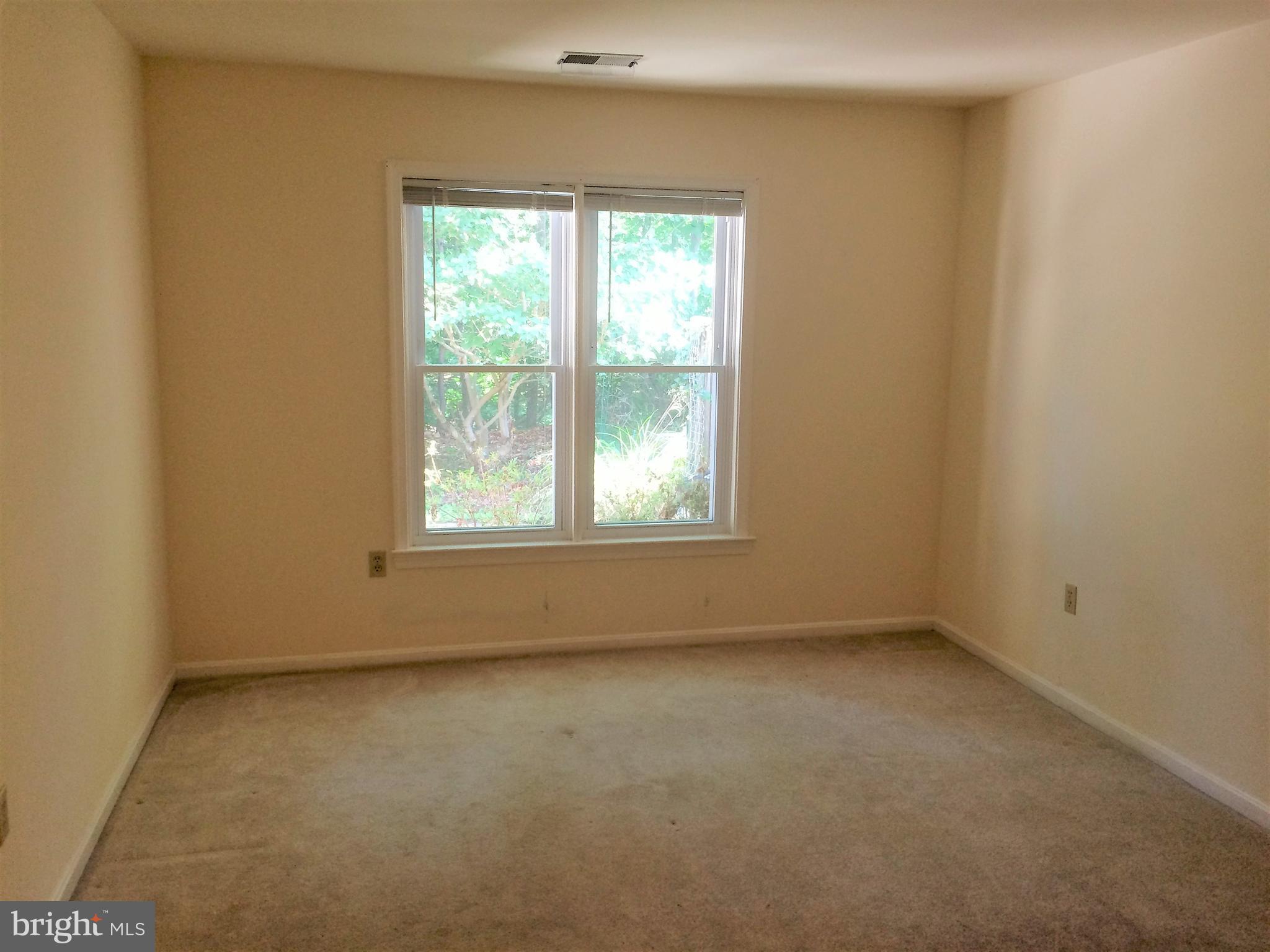 942 Riversedge Circle Annapolis, MD 21401 - Photo 8 of 27 Master Bedroom is in the back