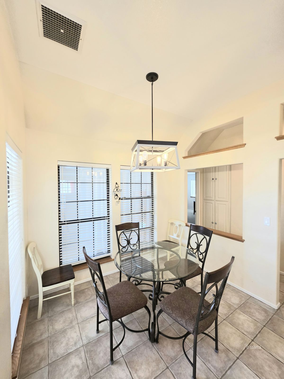 309 East Diamond Peak Avenue Ridgecrest, CA 93555 - Photo 9 of 50