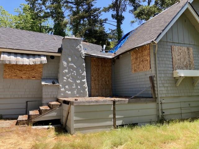 9303 Monroe Avenue Aptos, CA 95003 - Photo 10 of 11 a backyard of a house