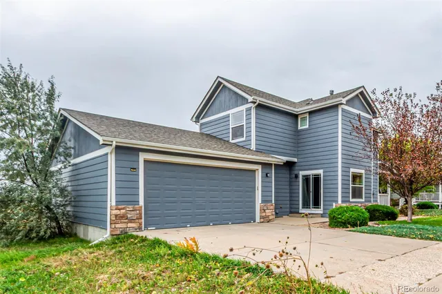 front view of house with a yard