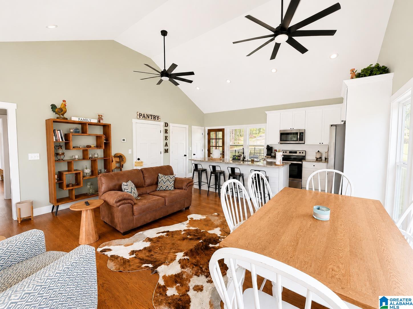 425 Pointe View Road Wedowee, AL 36278 - Photo 3 of 22 Gallery Image 3