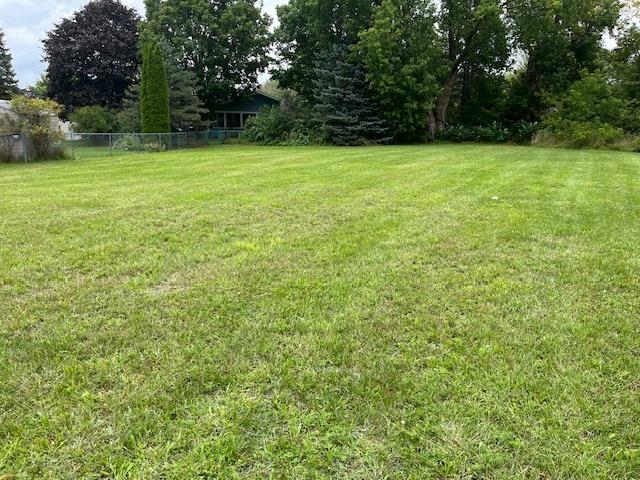 847 Holly Road Cadillac, MI 49601 - Photo 3 of 5 Gallery Image 3