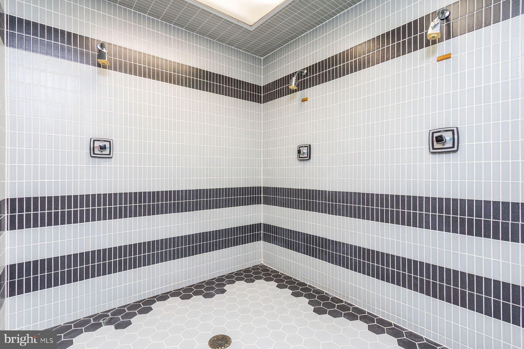 1035 Wright Drive Huntingdon Valley, PA 19006 - Photo 42 of 50 a view of a balcony