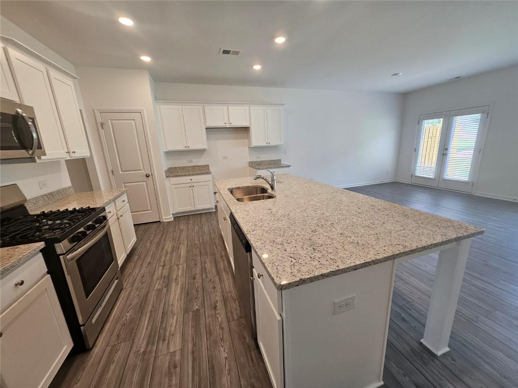 1853 Frisco Way Suwanee, GA 30024 - Photo 10 of 24