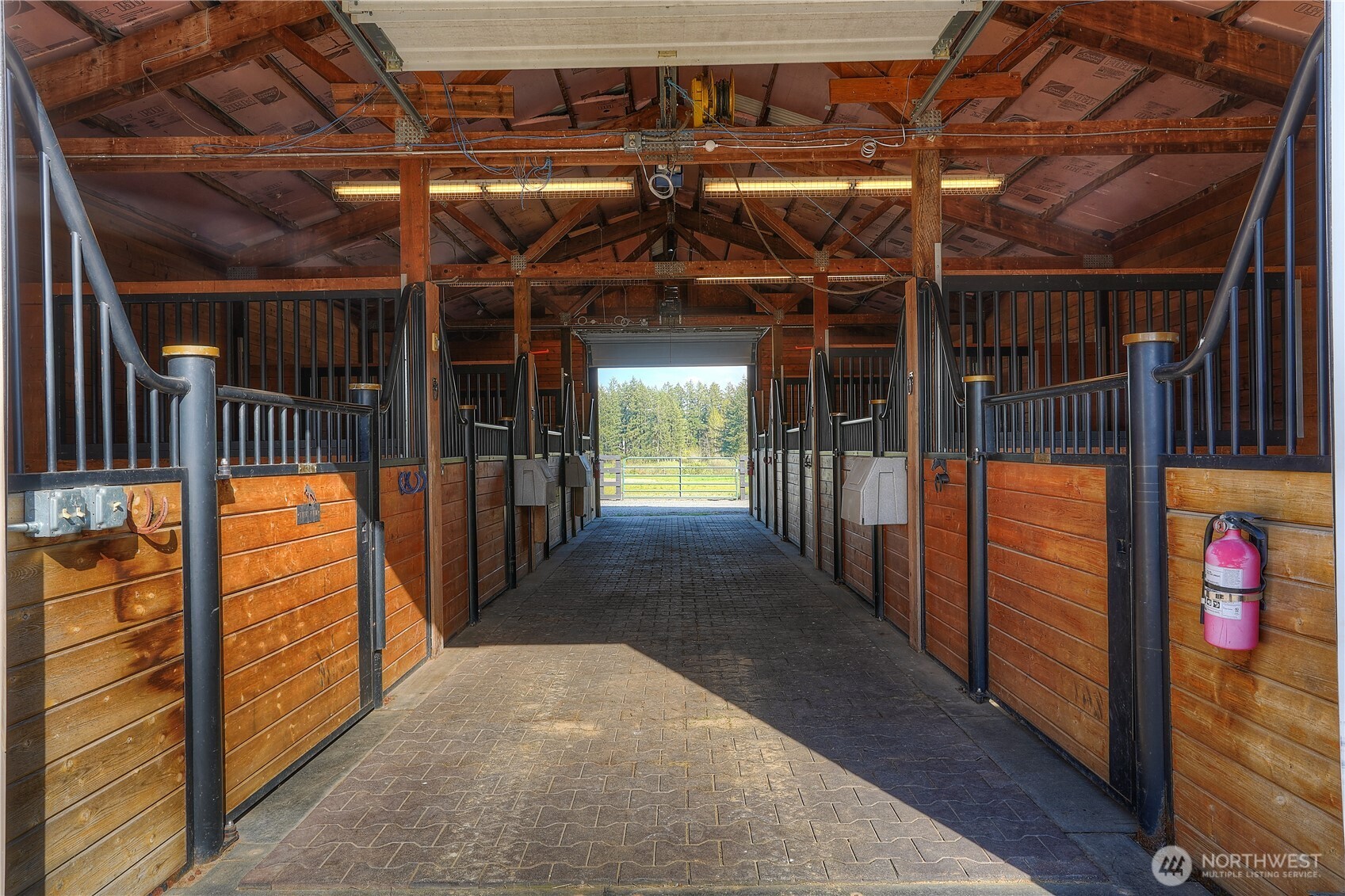 30815 Webster Road East Eatonville, WA 98328 - Photo 30 of 40 a view of interior