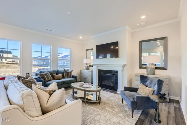 $319,990 | 211 South Finley Lndg Parkway, Smithfield, NC 27577