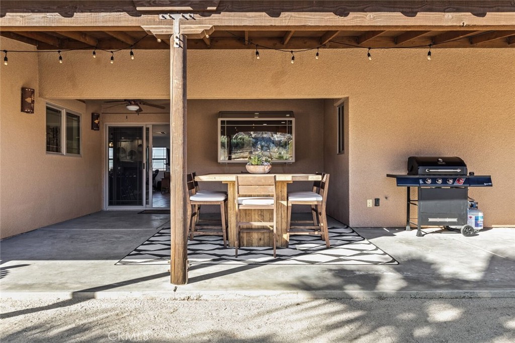 7030 Mile Square Road Joshua Tree, CA 92252 - Photo 47 of 58