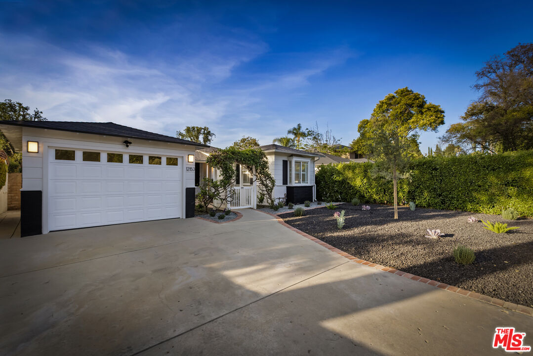 12153 Maxwellton Road Studio City, CA 91604 - Photo 48 of 48