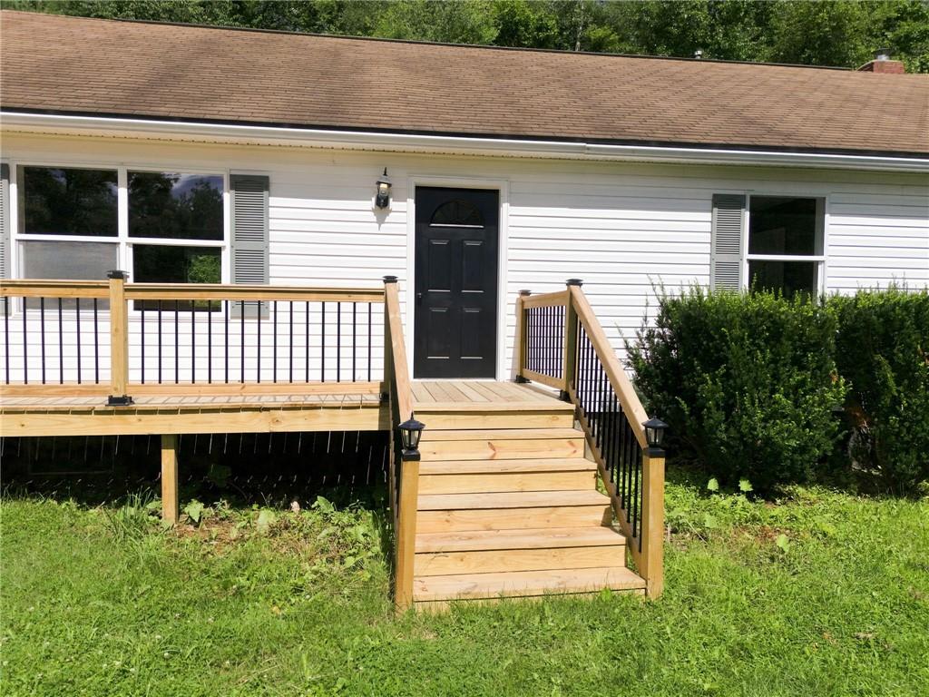 358 Kaylor Frogtown Road Chicora, PA 16025 - Photo 2 of 37