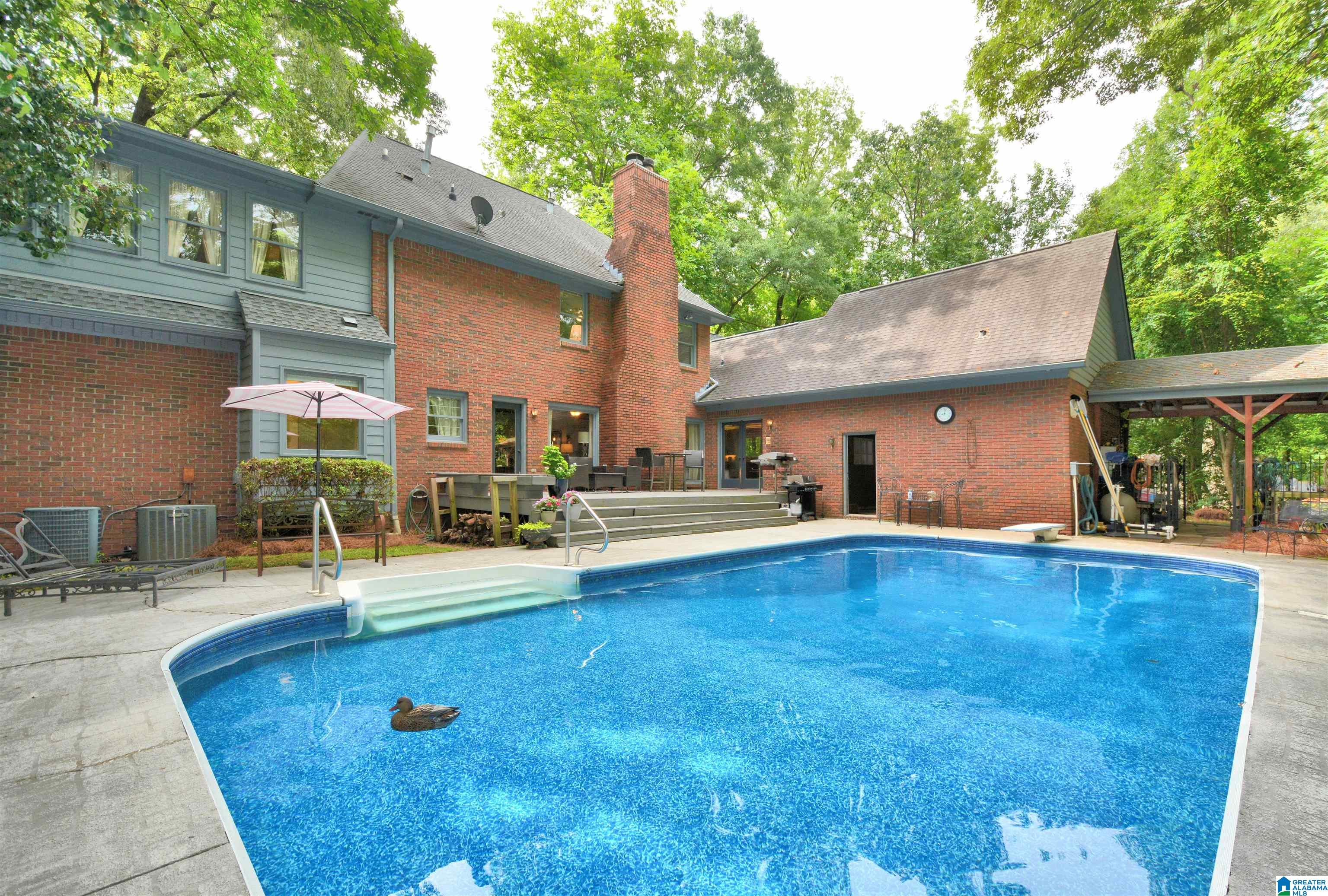 2568 Dolly Ridge Road Birmingham, AL 35243 - Photo 2 of 53