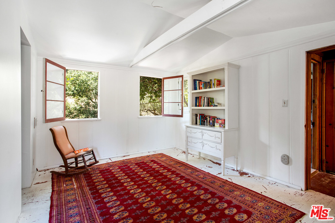 23299 Red Rock Road Topanga, CA 90290 - Photo 20 of 40 Gallery Image 20