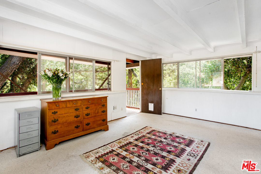 23299 Red Rock Road Topanga, CA 90290 - Photo 24 of 40 Gallery Image 24