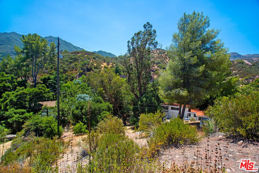 23299 Red Rock Road Topanga, CA 90290 - Photo 34 of 40 Gallery Image 34