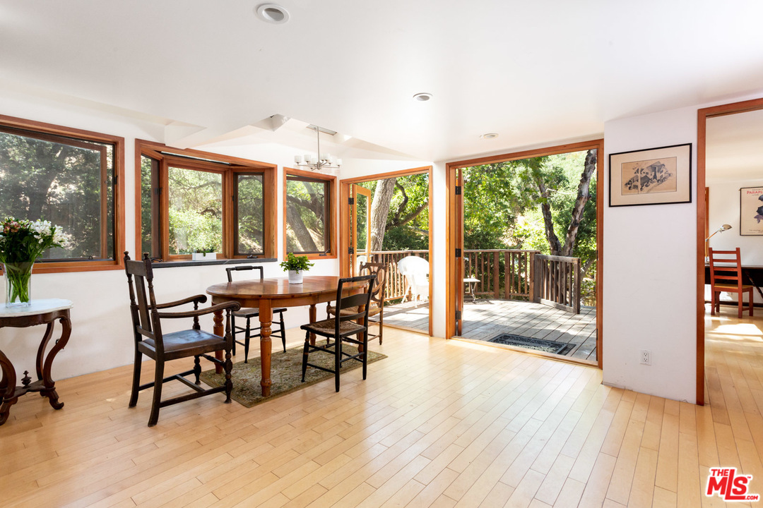 23299 Red Rock Road Topanga, CA 90290 - Photo 8 of 40 Gallery Image 8
