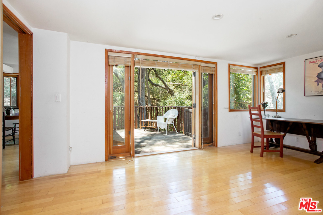 23299 Red Rock Road Topanga, CA 90290 - Photo 10 of 40 Gallery Image 10
