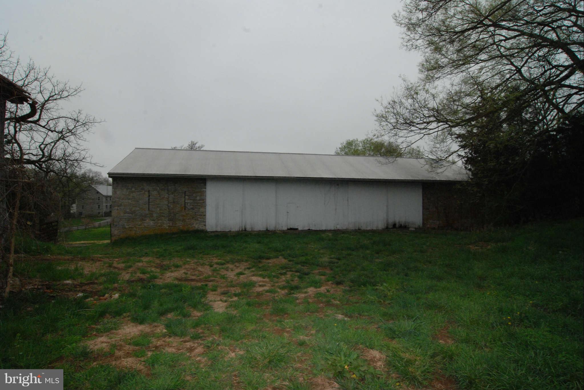 12516 Big Pool Road Clear Spring, MD 21722 - Photo 28 of 30 a backyard of a house