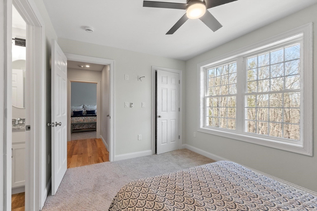 72 A Cottage Lane, Unit LEFT HALF) Templeton, MA 01468 - Photo 30 of 40