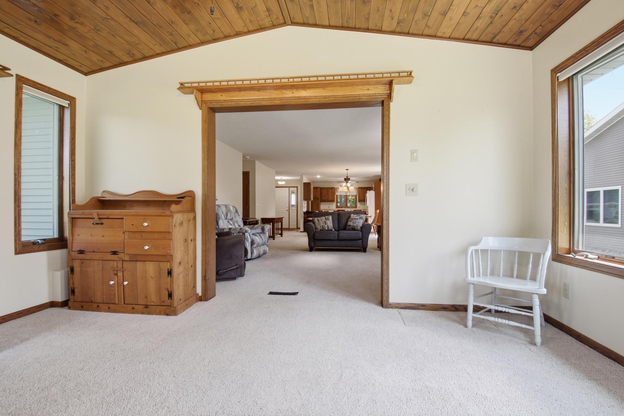 2510 9th Street Southwest Willmar, MN 56201 - Photo 14 of 26