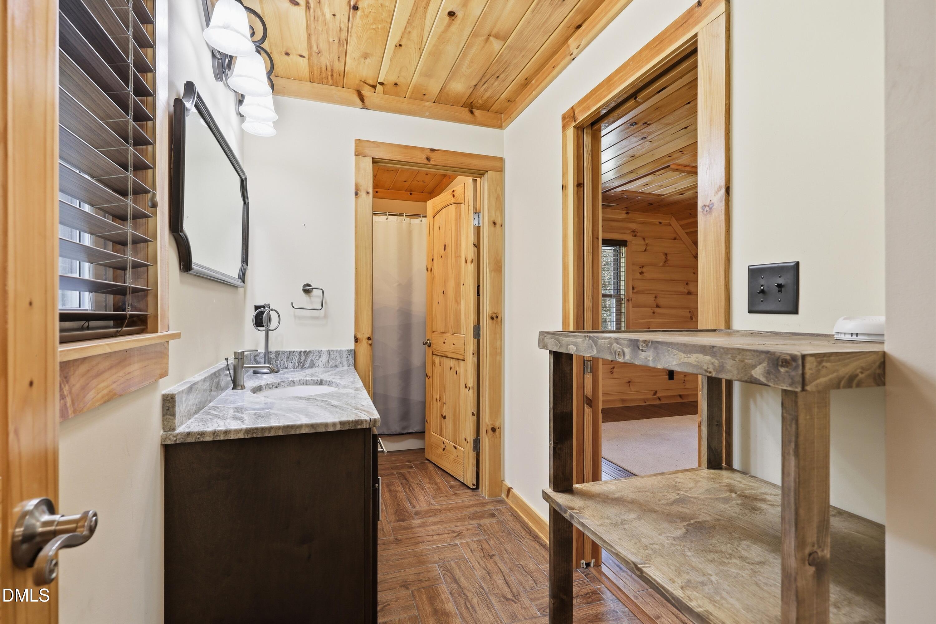 158 Dawn Road Benson, NC 27504 - Photo 24 of 45 2nd floor Bath