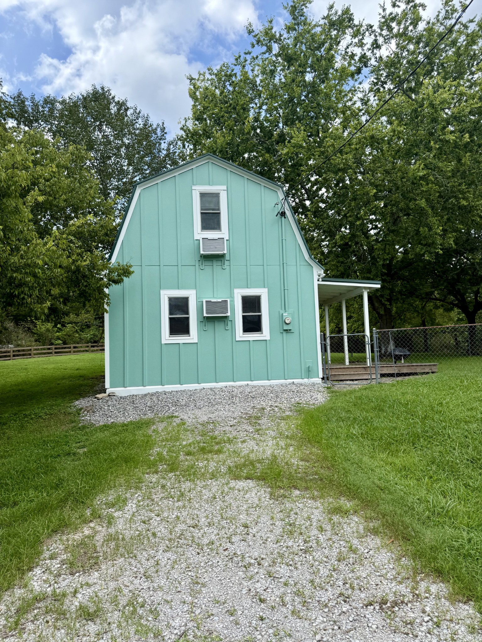 1932 Vales Mill Road Pulaski, TN 38478 - Photo 5 of 24 Gallery Image 5