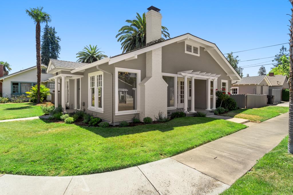 395 Loreto Street Mountain View, CA 94041 - Photo 2 of 28 a front view of house with yard