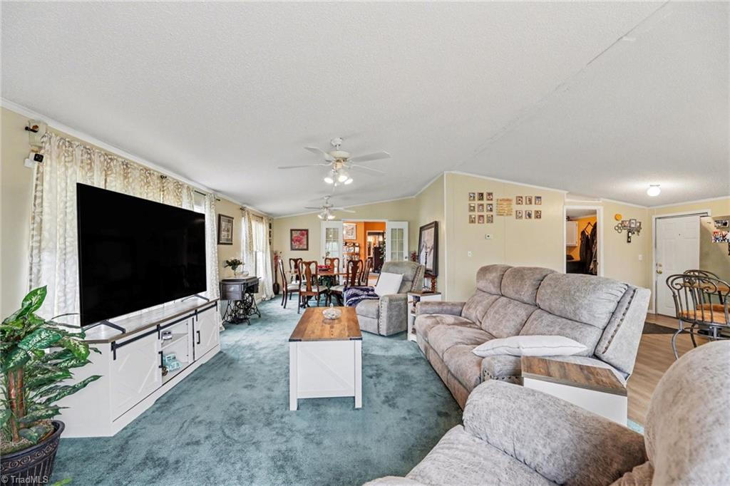 1369 Brims Grove Road Pinnacle, NC 27043 - Photo 4 of 37