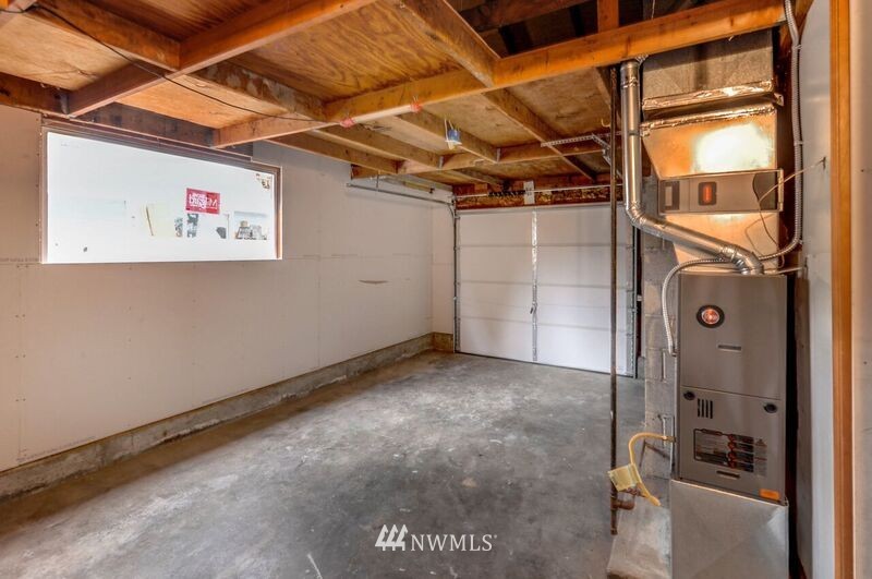 8816 Northeast 187th Street Bothell, WA 98011 - Photo 13 of 15 Gallery Image 13