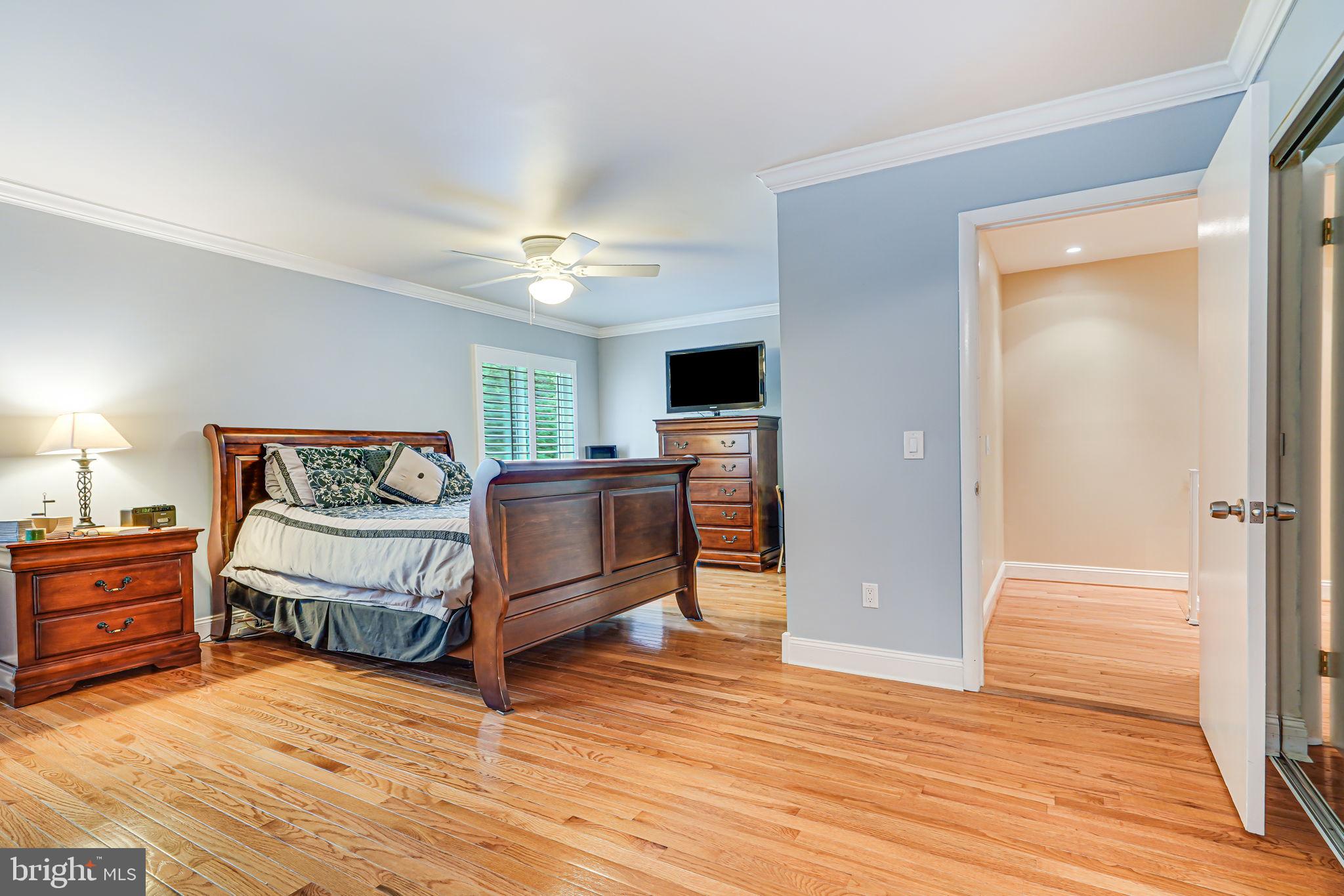11722 Decade Court Reston, VA 20191 - Photo 17 of 44 Primary Bedroom