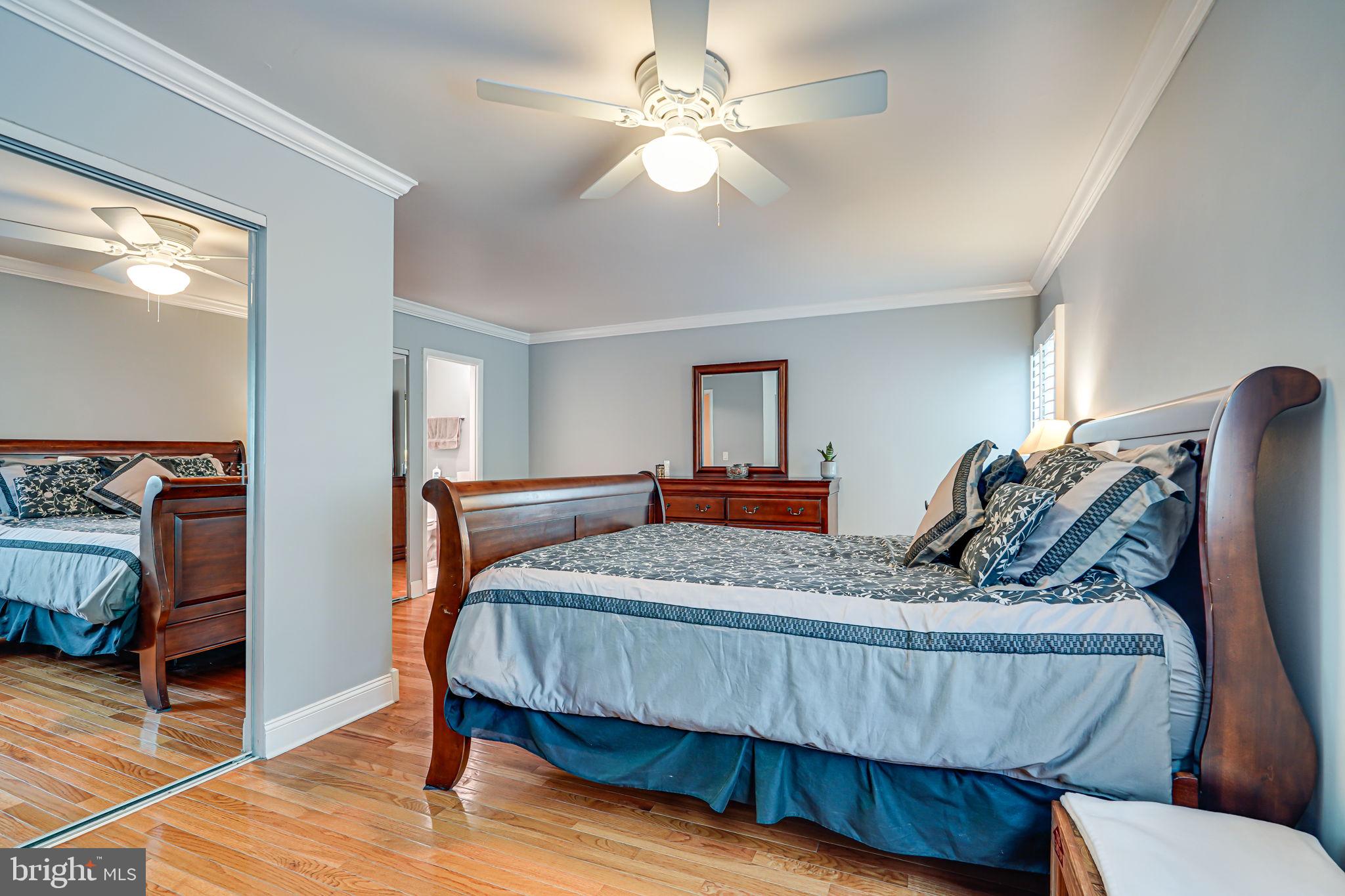 11722 Decade Court Reston, VA 20191 - Photo 19 of 44 Primary Bedroom