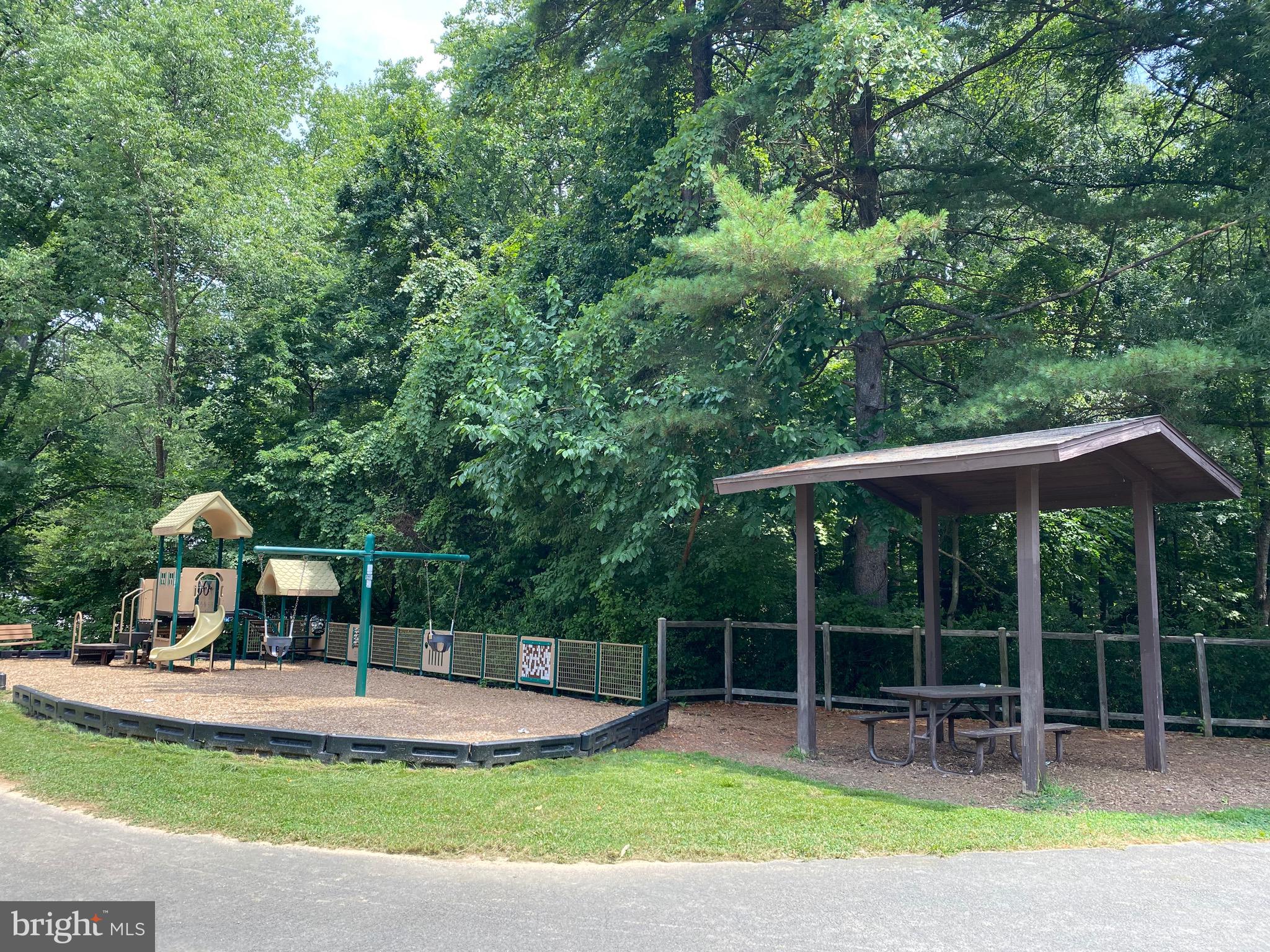 11722 Decade Court Reston, VA 20191 - Photo 39 of 44