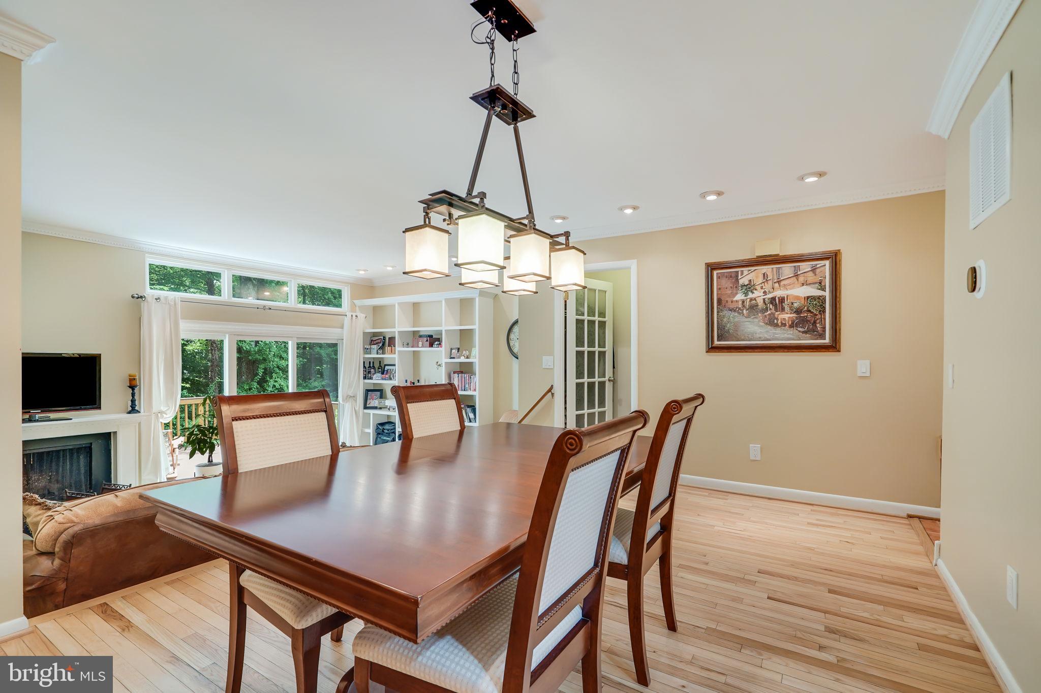11722 Decade Court Reston, VA 20191 - Photo 7 of 44 Dining Room