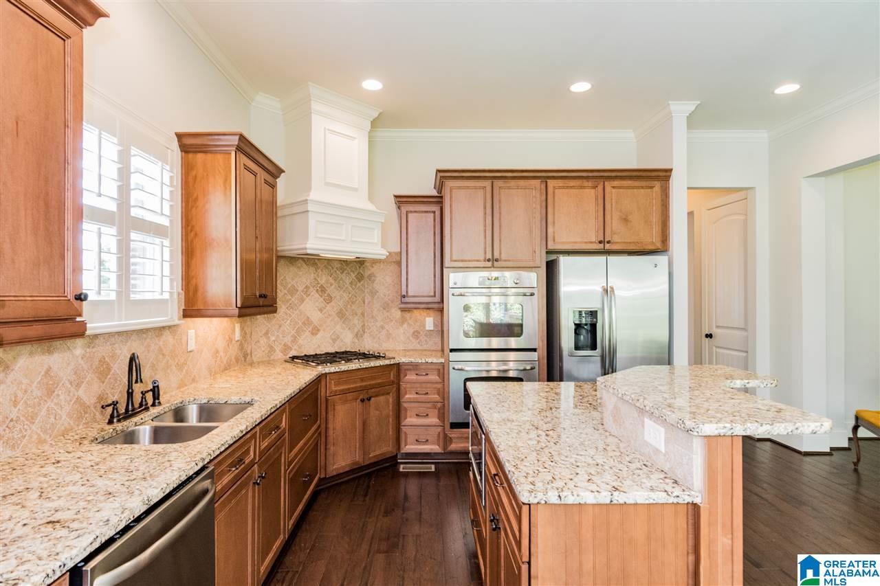 1381 Haddon Place Birmingham, AL 35226 - Photo 8 of 44