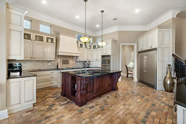 $1,350,000 | 2009 Sunset Boulevard, Slidell, LA 70461