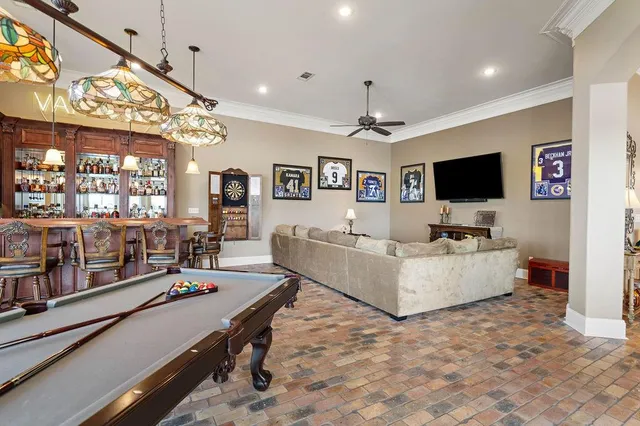 $1,350,000 | 2009 Sunset Boulevard, Slidell, LA 70461