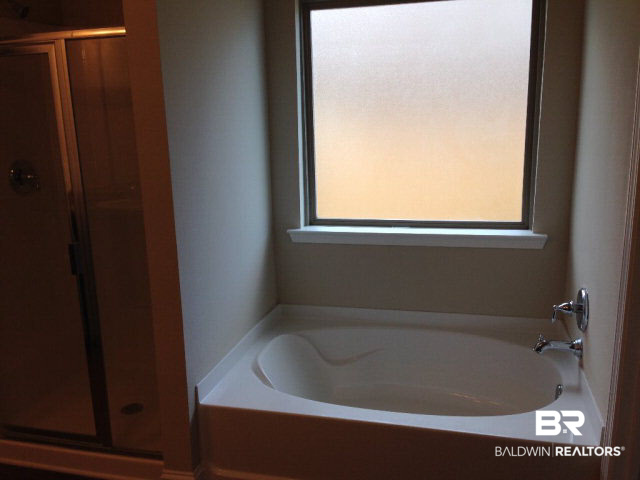 107 Open Field Drive Fairhope, AL 36532 - Photo 8 of 11 master bath tub
