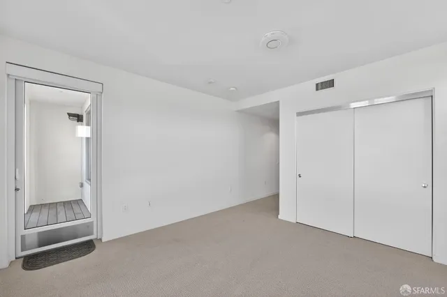 $4,600 | 10 Innes Court, Unit 401, San Francisco, CA 94124