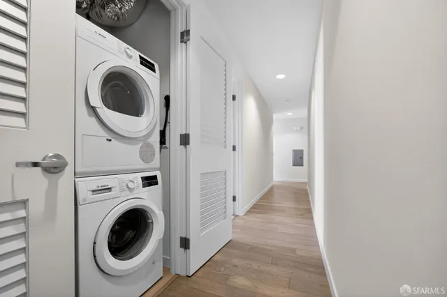 $4,600 | 10 Innes Court, Unit 401, San Francisco, CA 94124