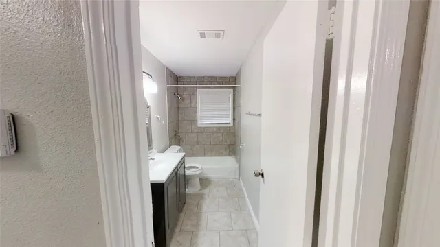 $1,600 | 4219 Dacca Drive, Houston, TX 77047